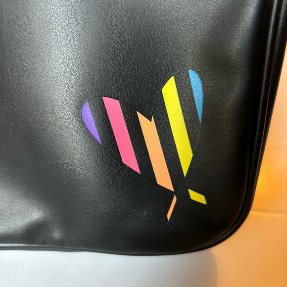 2/$30 Victoria's Secret Jetsetter Travel Case Make Up Bag Rainbow - Picture 6 of 14